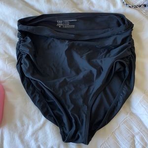 Albion high waisted bottoms